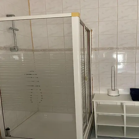 Wohnung, Mit Grill Platz Im Hof Lägenhet *